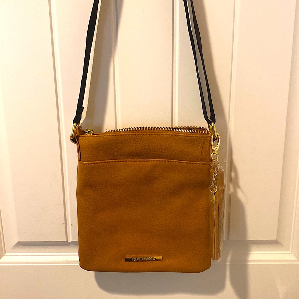 NWT Steve Madden Tan Crossbody Tote